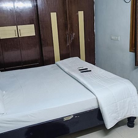 Gratifiedhomestay วิสาขปัตนัม ภายนอก รูปภาพ